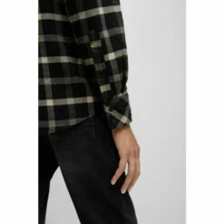 BOSS Riou Black Shirt -BOSS Shop unnamed file 2078