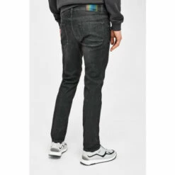 BOSS Taber Tapered Fit Jeans -BOSS Shop unnamed file 3027