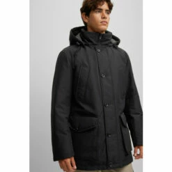 BOSS Osiass Black Jacket -BOSS Shop unnamed file 3201
