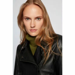 BOSS Saleli Leather Jacket -BOSS Shop unnamed file 3208